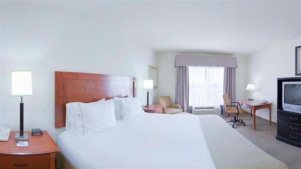 Holiday Inn Express & Suites Pine Bluff/Pines Mall By Ihg Kültér fotó